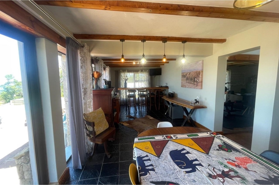 8 Bedroom Property for Sale in Groot Brakrivier Central Western Cape